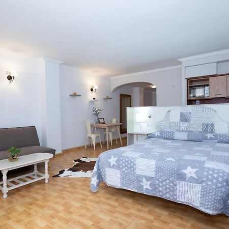 Unique Hotel Apartments Torrevieja Zewnętrze zdjęcie