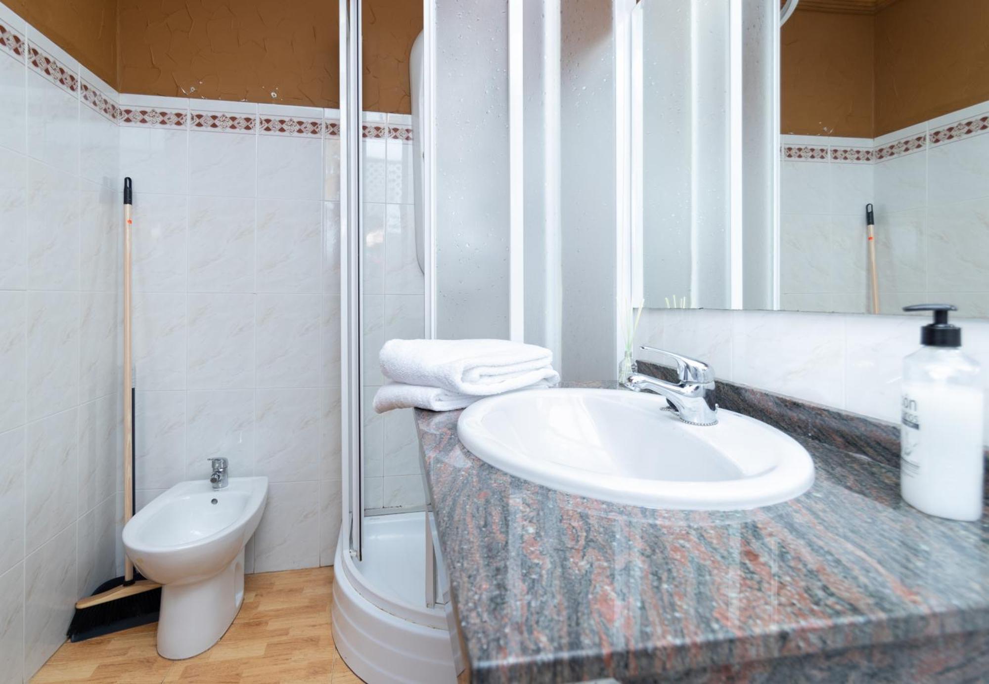 Unique Hotel Apartments Torrevieja Zewnętrze zdjęcie